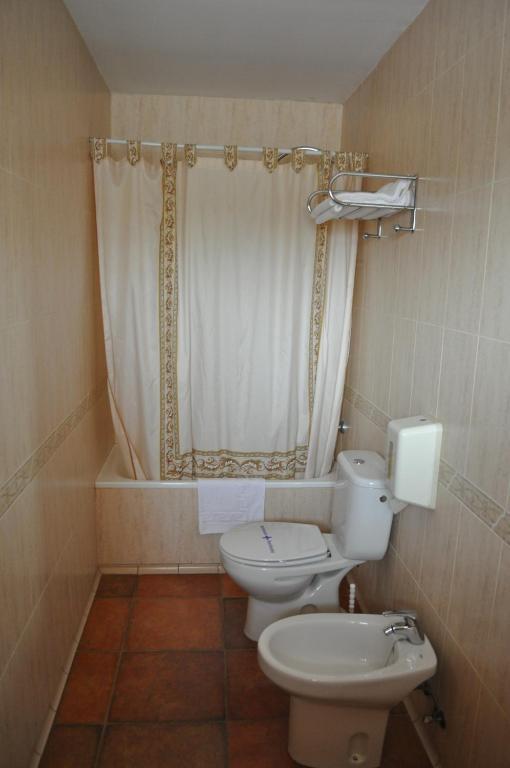 Hotel Langa Cerezo de Abajo Номер фото